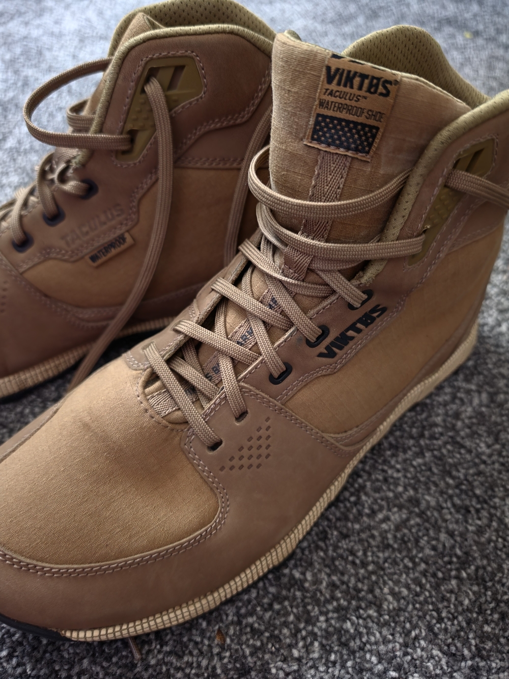 Men's Waterproof Tactical Boots - Tan